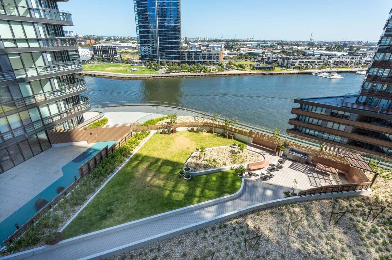 Wyndel Apartments - Riverside On Collins Melbourne Exteriör bild